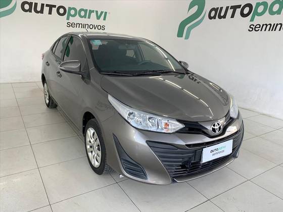 TOYOTA YARIS 1.5 16V FLEX SEDAN XL PLUS CONNECT MULTIDRIVE TOYOTA YARIS 1.5 16V FLEX SEDAN XL PLUS CONNECT MULTIDRIVE